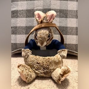 Adorable Peter Rabbit DanDee plush Easter Basket